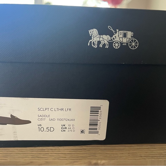 Size 10.5 main image 4